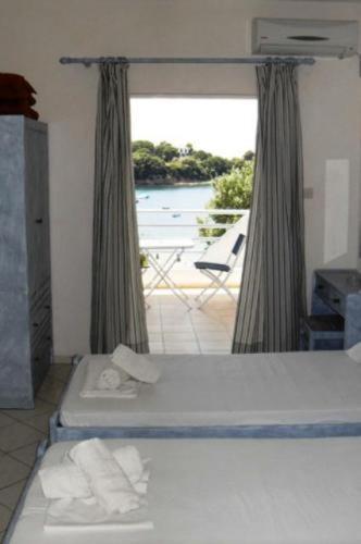 Kolios Beach Seaview Studios Extérieur photo